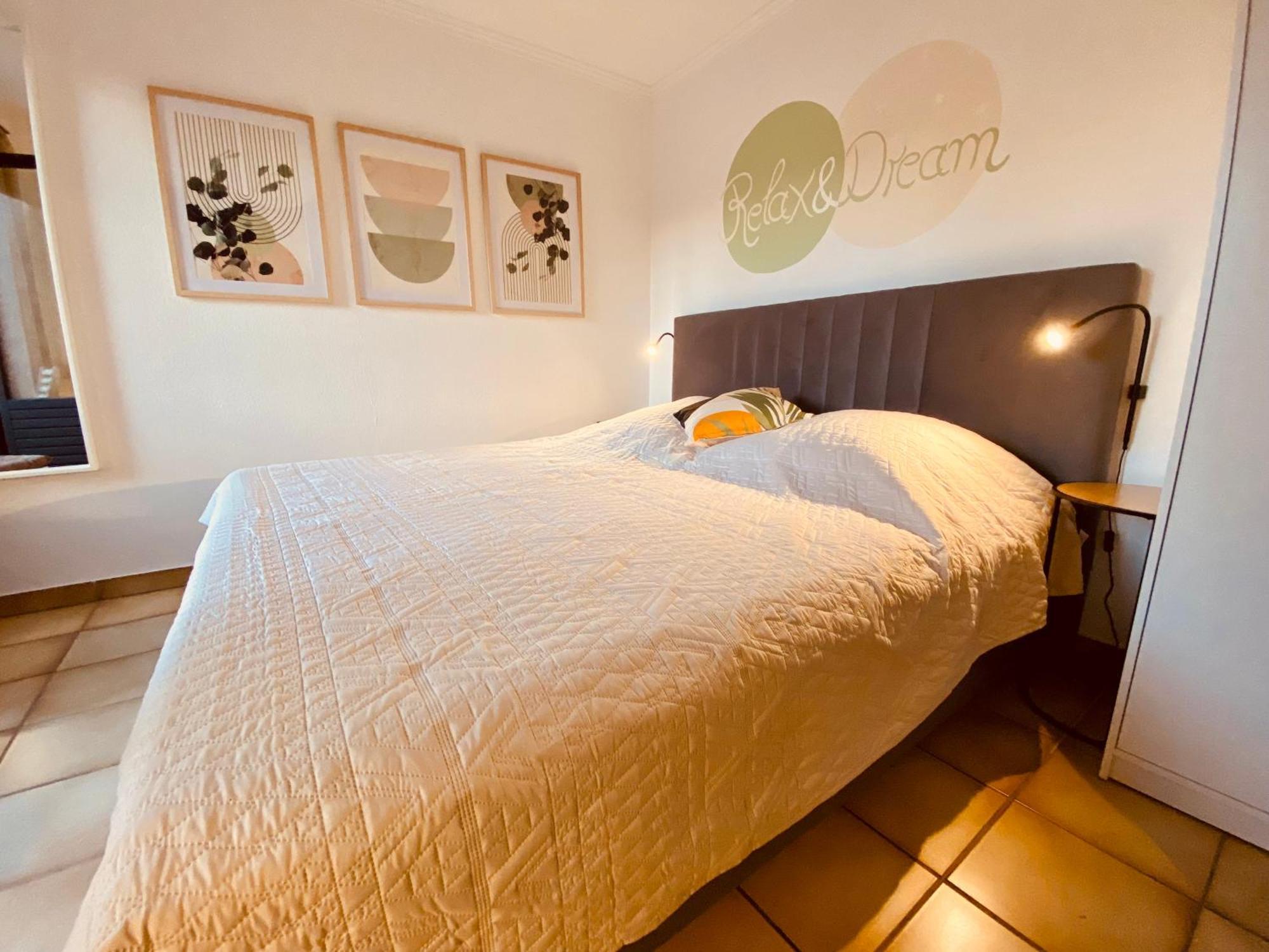 Living With Soul - Appartement Ueber Den Daechern Von Wiesbaden Exterior photo
