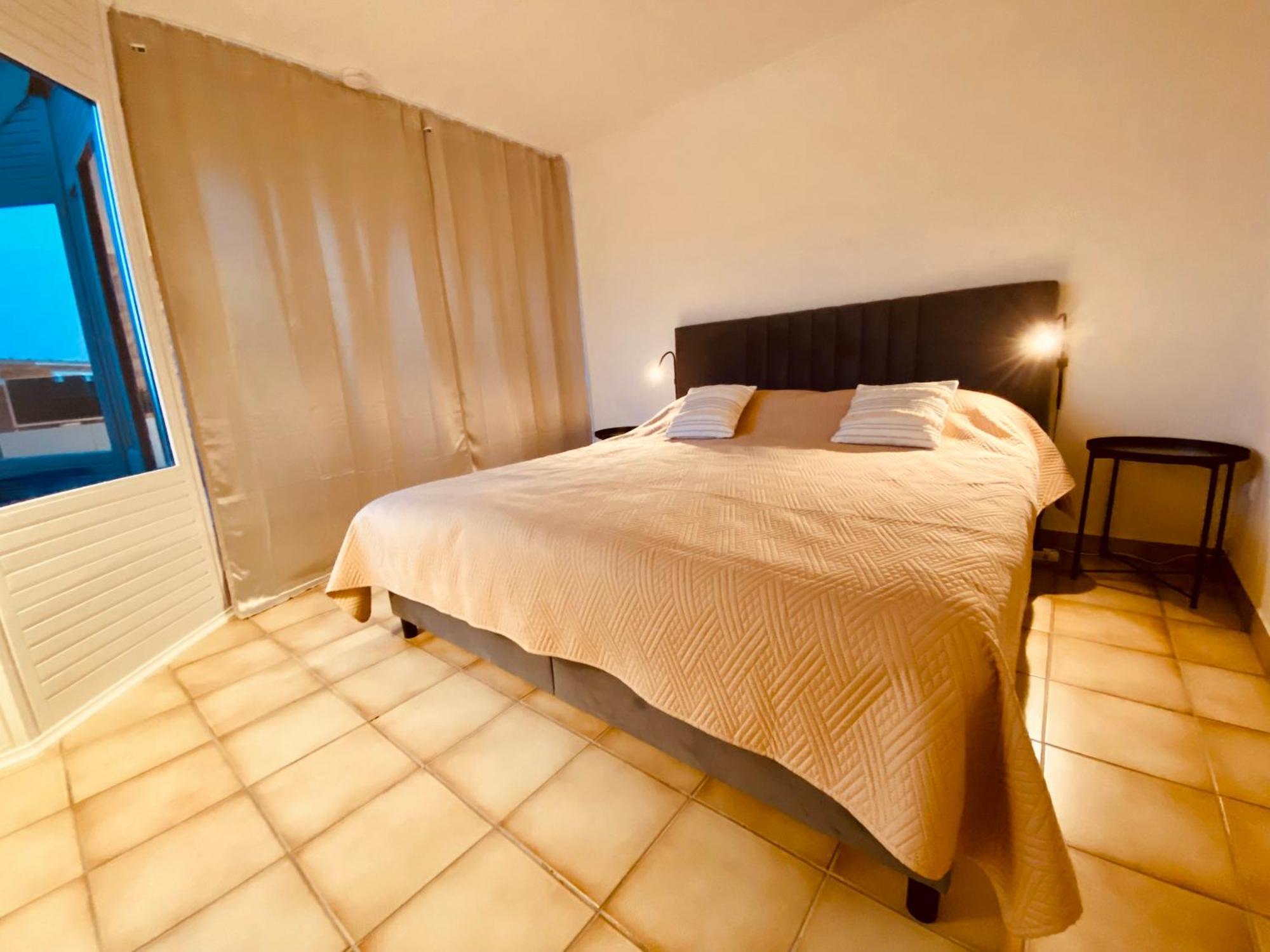 Living With Soul - Appartement Ueber Den Daechern Von Wiesbaden Exterior photo